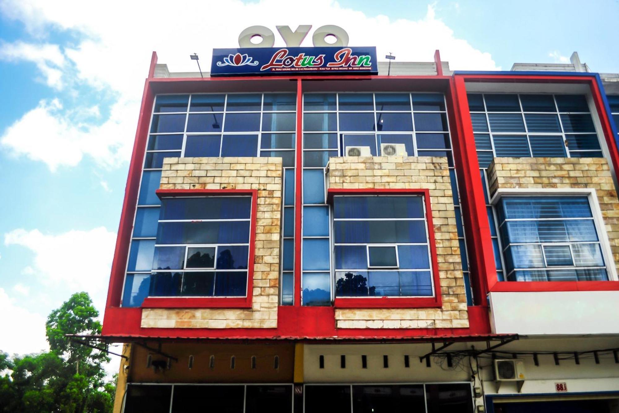 Oyo 1192 Lotus Hotel Pekanbaru